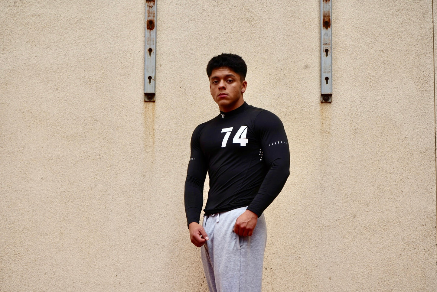 003) Atomic Number Long Sleeve Compression
