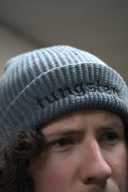 014) Embroidered Ribbed Beanie